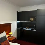 Vintage Old Charm Apartment