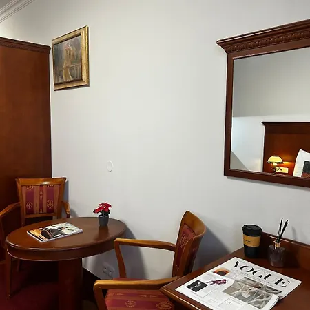 Vintage Old Charm Apartament Praga